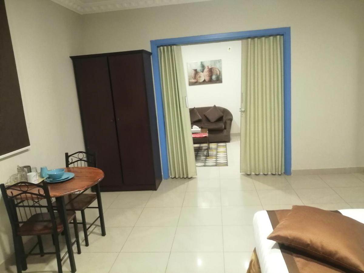 Nozol Al Toot Furnished Units Aparthotel Riyadh Bagian luar foto