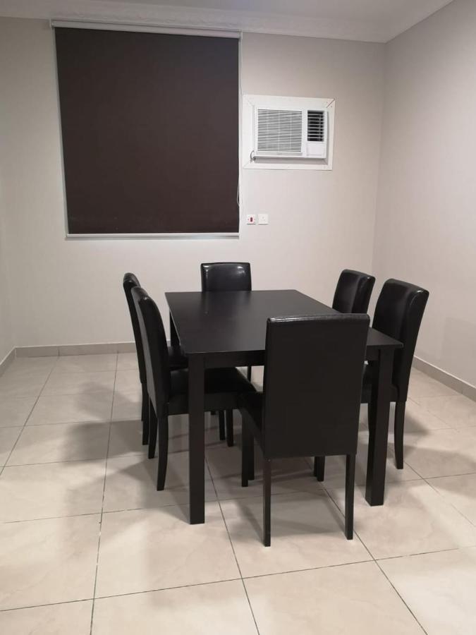 Nozol Al Toot Furnished Units Aparthotel Riyadh Bagian luar foto